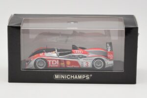 Audi R10 TDI LMP1 #3 L. Luhr / A. Premat / M. Rockenfeller 24 Hours of Le Mans 2008 Minichamps 1:43 400089903 Métal — image 4 sur 4