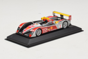Audi R10 TDI LMP1 #2 R. Capello / T. Kristensen 2007 Minichamps 1:43 400071602 Métal — image 2 sur 4