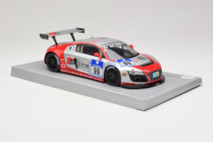 Audi R8 LMS #99 F. Biela / P. Kaffer / M. Fässler / M. Hennerici Phoenix Racing 24 Hours Nürburgring 2009 Spark 1:18 18S041 R — image 4 sur 6