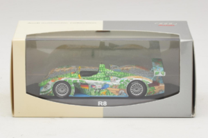 Audi R8 LMP #77 Crocodile 1998 Minichamps 1:43 20000001168 Métal — image 4 sur 4