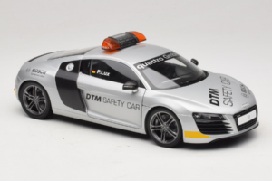 Audi R8 Safety Car 24 Hours of Le Mans 2008 Kyosho 1:18 09214DTM Métal — image 6 sur 8
