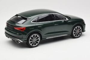 Audi RS Q3 Sportback 8U Green Metallic Minichamps 1:18 155018102 Métal — image 2 sur 6