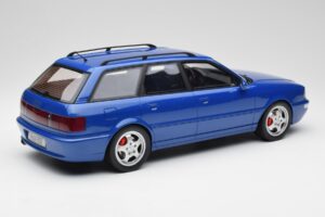 Audi RS2 B4 Avant Bleu Otto 1:12 G075 Résine — image 2 sur 6