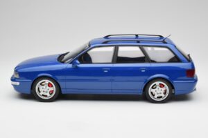 Audi RS2 B4 Avant Bleu Otto 1:12 G075 Résine — image 3 sur 6