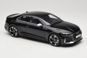 Audi RS5 B9 Coupe Noir GT Spirit 1:18 GT751 Résine — image 4 sur 6