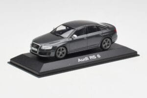 Audi RS6 C6 Daytona Grey Minichamps 1:43 5010810123 Métal — image 2 sur 4