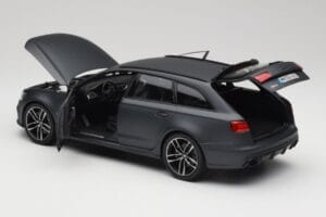 Audi RS6 C7 Avant Matt Grey Minichamps 1:18 110012012 Métal — image 5 sur 8