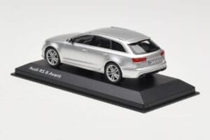 Audi RS6 C7 Avant Prisma Silver Minichamps 1:43 5011216213 Métal — image 3 sur 4
