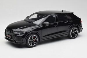 Audi RSQ8 Night Noir GT Spirit 1:18 GT305 Résine