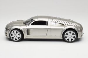 Audi Rosemeyer Argent Maisto 1:18 31625 Métal — image 4 sur 8