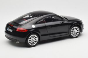 Audi TT 8J Phantom Noir Minichamps 1:18 5010500425 Métal — image 3 sur 8