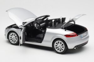 Audi TT 8J Roadster Argent Clair Minichamps 1:18 5010500515 Métal — image 5 sur 8