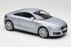Audi TT 8N RHD Lake Argent Métallique Minichamps 1:18 150015020 Métal — image 6 sur 8