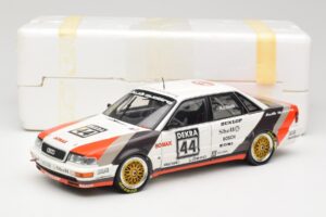 Audi V8 D11 #44 Team SMS H-J. Stuck DTM 1992 Minichamps 1:18 100921044-O Métal — image 8 sur 8
