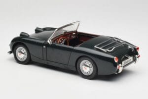 Austin-Healey Sprite Leaf Green Revell 1:18 08837 Métal — image 7 sur 8