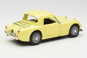 Austin-Healey Sprite Mk1 Jaune Revell 1:18 08835 Métal — image 3 sur 8
