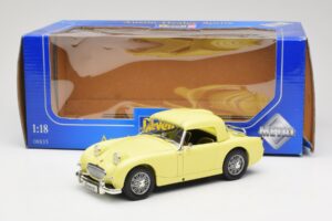 Austin-Healey Sprite Mk1 Jaune Revell 1:18 08835 Métal — image 8 sur 8