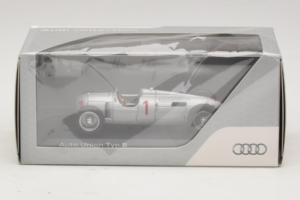 Auto Union Typ B #1 Argent Minichamps 1:43 5031300313 Métal — image 5 sur 5