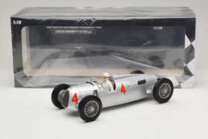 Auto Union Typ C #4 A. Varzi 2nd Place Monaco GP 1936 Minichamps 1:18 155361004 Métal — image 6 sur 6
