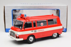 Barkas B 1000 Pompiers & Ambulance MCG 1:18 MCG18010 Métal — image 6 sur 6