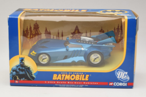Batmobile DC Comics Corgi 1:24 77511 Métal