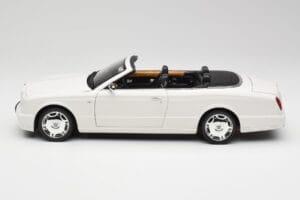 Bentley Azure Glacier White Minichamps 1:18 100139502 Métal — image 4 sur 8
