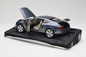 Bentley Continental GT Grey Metallic Minichamps 1:18 100139920 Métal — image 5 sur 8