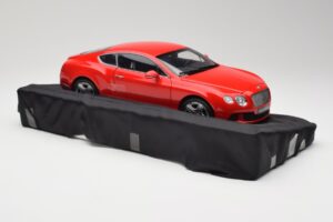 Bentley Continental GT St. James Red Minichamps 1:18 100139922 Métal — image 6 sur 8