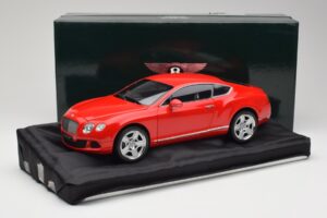 Bentley Continental GT St. James Red Minichamps 1:18 100139922 Métal — image 8 sur 8
