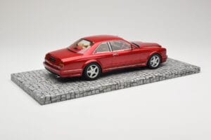 Bentley Continental R Red Metallic Minichamps 1:18 107139940 Métal — image 3 sur 6