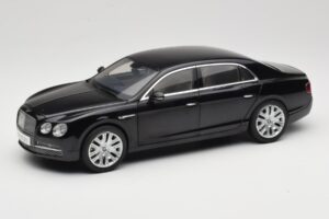 Bentley Flying Spur W12 Onyx Black Kyosho 1:18 08891NX Métal