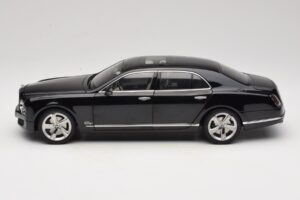 Bentley Mulsanne Speed Onyx Black Kyosho 1:18 08910NX Métal — image 4 sur 8