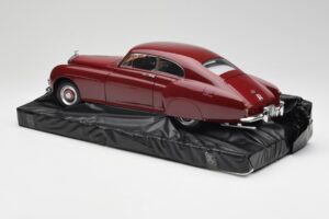 Bentley R-Type Continental Tudor Rouge Minichamps 1:18 100139421 Métal — image 7 sur 8