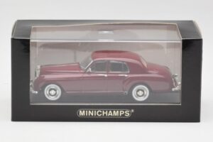 Bentley S1 Continental Flying Spur Crème Minichamps 1:43 436139551 Métal — image 4 sur 4