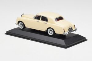 Bentley S2 Rouge Minichamps 1:43 436139951 Métal — image 3 sur 4