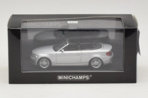 BMW 1-Series E88 Cabriolet Titan Silver Minichamps 1:43 80420427037-R1 Métal — image 5 sur 5