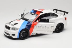 BMW 1M Coupe E82 Safety Car MotoGP 2011 Minichamps 1:18 110020040 Métal — image 2 sur 8