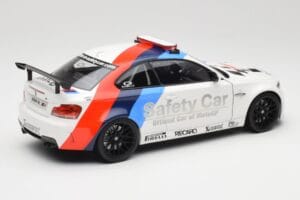 BMW 1M Coupe E82 Safety Car MotoGP 2011 Minichamps 1:18 110020040 Métal — image 3 sur 8