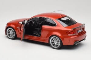 BMW 1M Coupe E82 Sakhir Orange Metallic Minichamps 1:18 110020020 Métal — image 5 sur 8