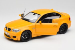BMW 1M Coupe E82 Jaune Minichamps 1:18 110020026 Métal — image 2 sur 8