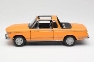 BMW 2002 E10 Cabriolet Colorado Orange AUTOart 1:18 80430300713 Métal — image 4 sur 8