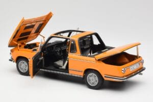BMW 2002 E10 Cabriolet Colorado Orange AUTOart 1:18 80430300713 Métal — image 5 sur 8