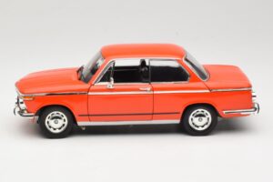 BMW 2002 E10 ti Orange Anson 1:18 30386 Métal — image 4 sur 8