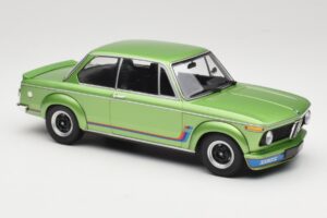 BMW 2002 Turbo Green Metallic Minichamps 1:18 155026206 Métal — image 4 sur 6