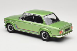 BMW 2002 Turbo Green Metallic Minichamps 1:18 155026206 Métal — image 5 sur 6