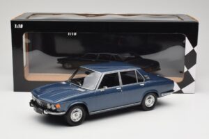 BMW 2500 E3 Blue Metallic Minichamps 1:18 155029200 Métal — image 6 sur 6