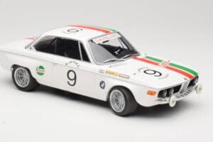 BMW 2800 CS E9 #9 Castrol BMW T. Moorkens / E. Haxhe 24 Hours of Spa 1971 Minichamps 1:18 155712709 Métal — image 4 sur 6