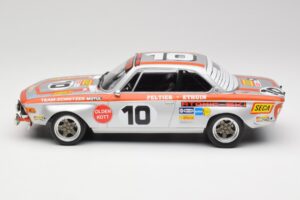 BMW 2800 CS Team Schnitzer #10 J. Fitzpatrick / J. Peltier Spa 1972 Minichamps 1:18 155722710 Métal — image 3 sur 6