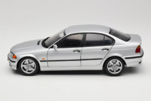 BMW 3 Series E46 Argent UT Models 1:18 80439421535 Métal — image 4 sur 8