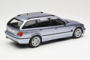 BMW 3 Series E36 Touring Blue Metallic MCG 1:18 MCG18365 Métal — image 2 sur 6